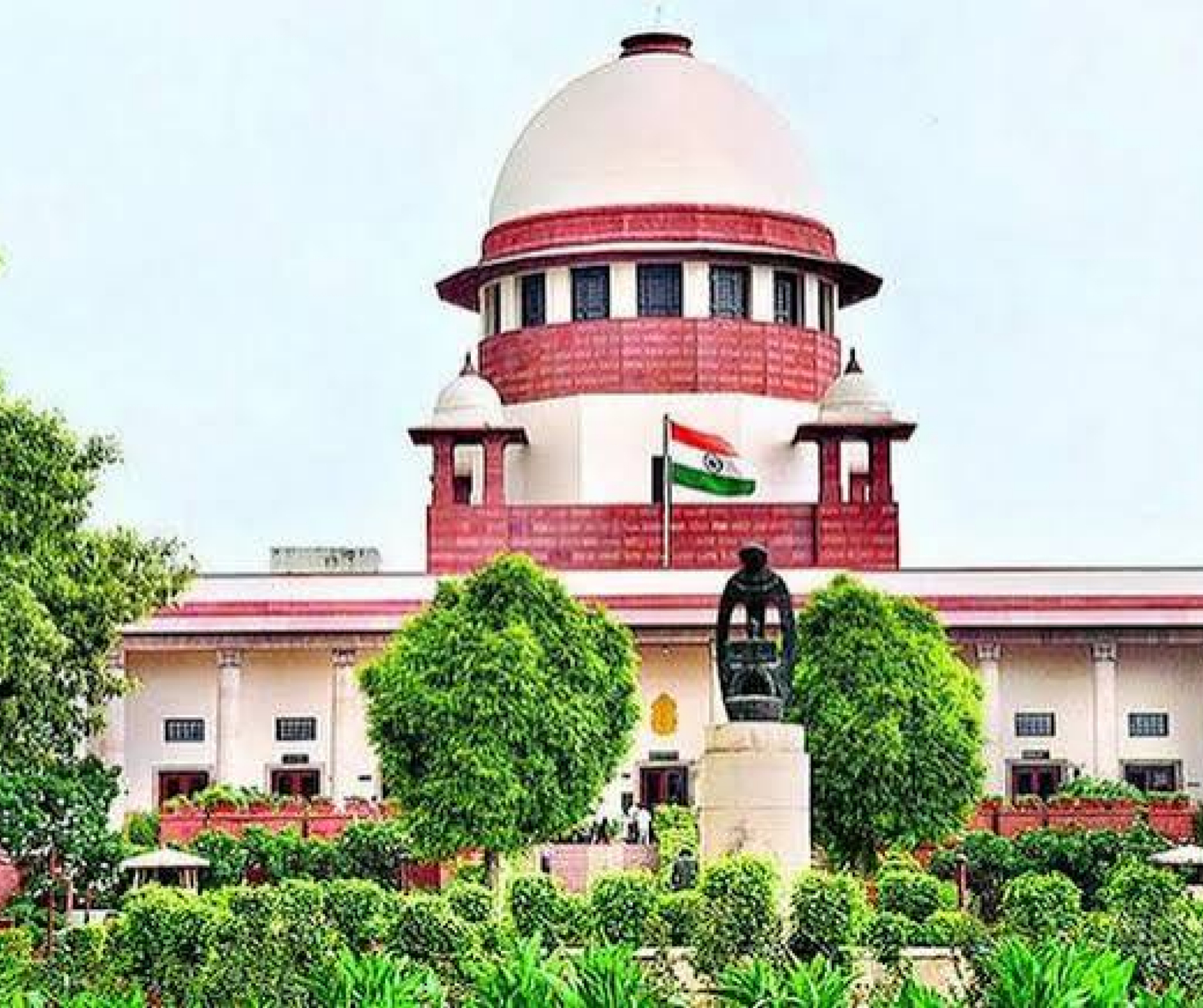 Hyderabad CP ordered by Telangana HC to investigate Malakpet police custody abuse. 
